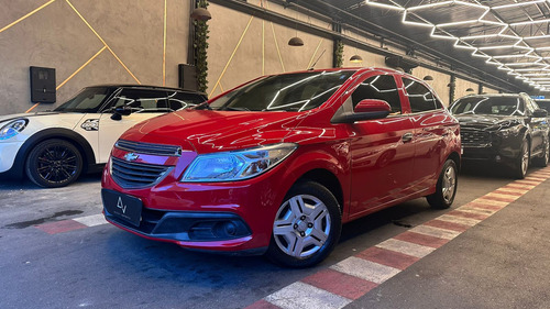 Chevrolet Onix Onix Hatch LT 1.0 8V FlexPower 5p Mec.