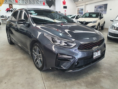 Imagen 1 de 15 de Kia Forte Gt Line 2020