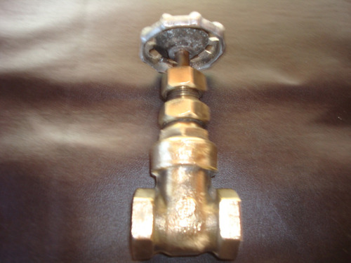 Llave Exclusa De Bronce Retro 1 