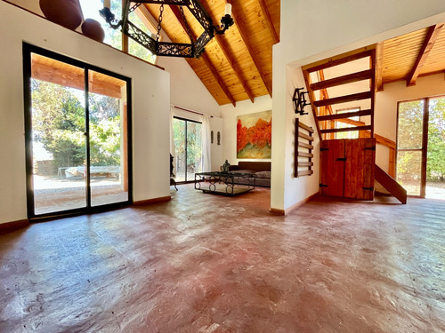 Cómoda Y Acogedora Casa En Parcelación En Camino Loreto