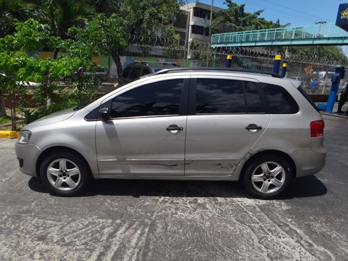 Imagen 7 de 13 de Volkswagen Spacefox Sincronico