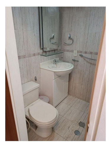 En Venta Espectular Penthouse En Colinas De La California Por $299.000