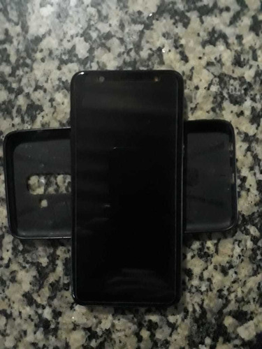 Celular Samsung Galaxy J8 Usado