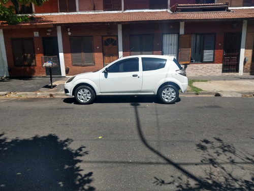 Ford Ka 1.6 Fly Viral 95cv