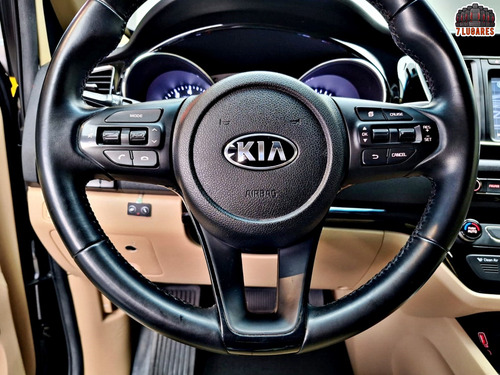 Kia Carnival 3.3 EX V6 24V GASOLINA 4P AUTOMATICO