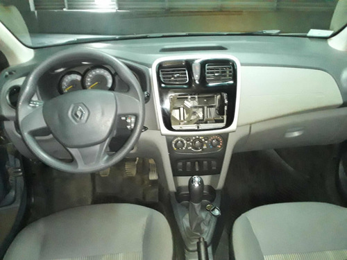 Renault Logan Fase Ii Expression 1.6 2017 (ab628na)