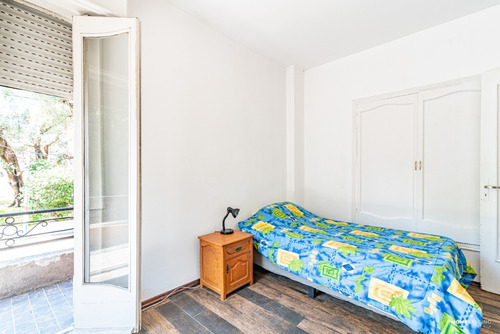 Imagen 12 de 23 de Venta Apartamento Pocitos 4 Dormitorios & 2 Baños Con Gran Balcón Al Frente Libertad Y Cavia