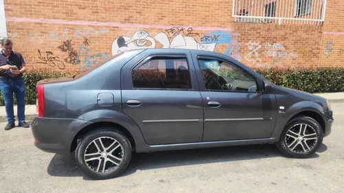 Renault Logan Familiar 1.4 Gris Comet 2012 $ 24.000.000