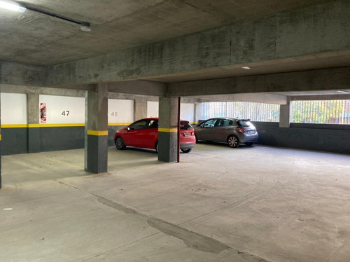 Imagen 6 de 8 de Cochera En Venta En Liniers