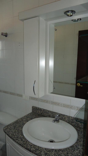 Imagem 15 de 30 de Apartamento Com 2 Dormitórios À Venda Com 63m² Por R$ 229.000,00 No Bairro Xaxim - Curitiba / Pr - Mt308-ap