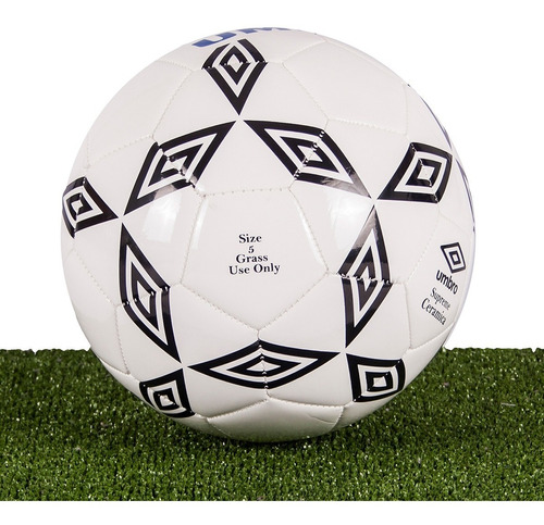 Pelota Umbro Supreme Ceramica Color Blanco