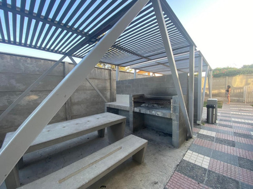 Departamento En Arriendo, Sector Kennedy, Rancagua.