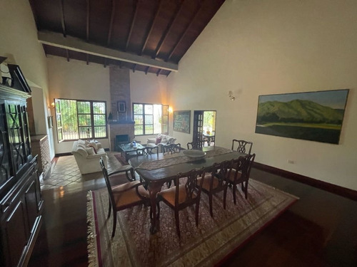 Imagen 4 de 22 de Vendo Casa 500m2 4h+s/5b+s/7p La Lagunita 2362
