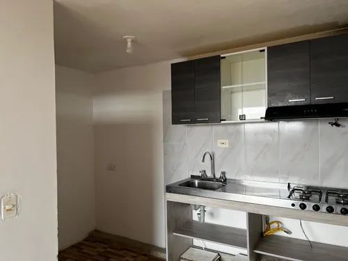 Apartamento En Conjunto Residencial Caminos De San Luis, Torre 2