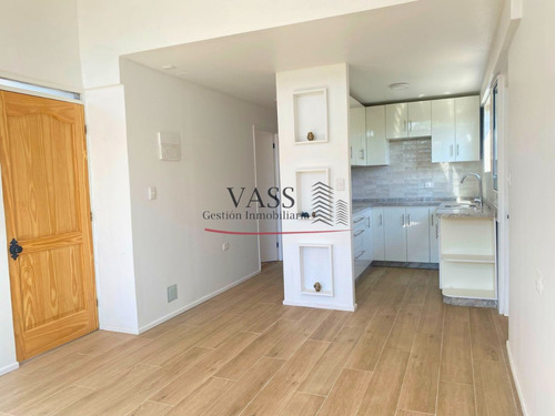 Vass Vende Casa De 2 Pisos 3d 3b Paradero 12 Quilpué.