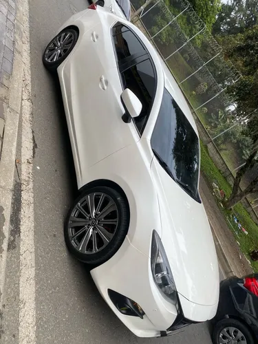 Mazda 3 2.0 Touring