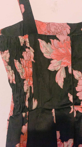 Vestido De Terciopelo Negro Enagua