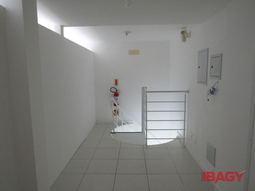 Imagem 11 de 15 de Oportunidade! Loja Em Trindade - Florianopolis - L-110772