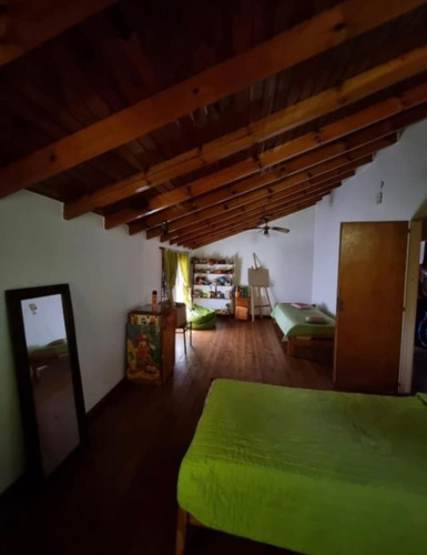 Hermosa Casa En Esquina!