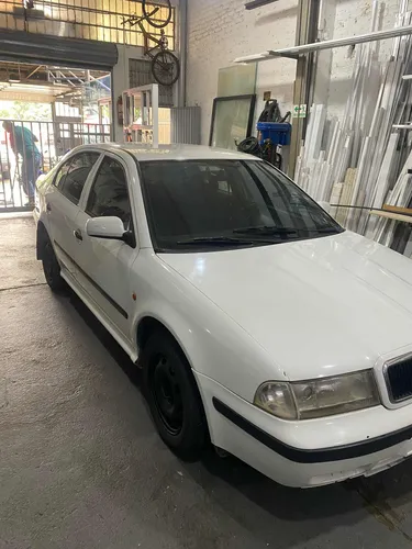 Skoda Octavia 1.6 Glx
