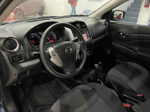 Imagen 9 de 10 de Nissan Versa 2017 4p Advance L4/1.6 Man