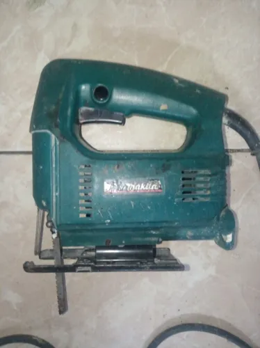 Sierra Caladora Makita 4323ax (Usado)