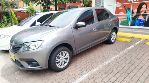 Renault Logan 1.6