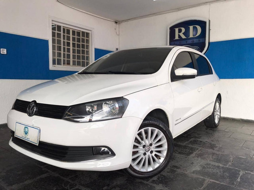 Imagem 1 de 13 de Volkswagen Gol 1.6 Mi Highline 8v Flex 4p Manual 2015 Branco