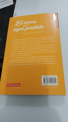 En Busca De Un Ayer Perdido / Raquel Levinstein(usado, 2015) (Usado)