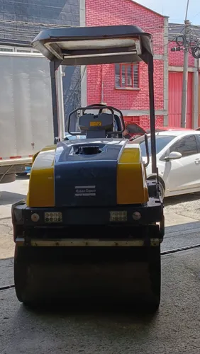 Vibrocompactador Dynapac