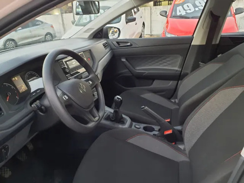Volkswagen Polo Track 1.0 Flex 12V 5p