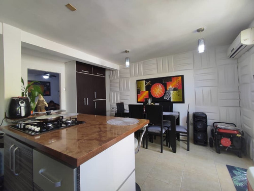 Imagen 6 de 14 de Townhouse En Venta San Diego, Res, Villa Corina