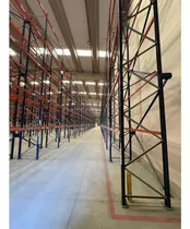Comprar Bodega Logística En Pudahuel (incluye 4 Andenes Y Racks)