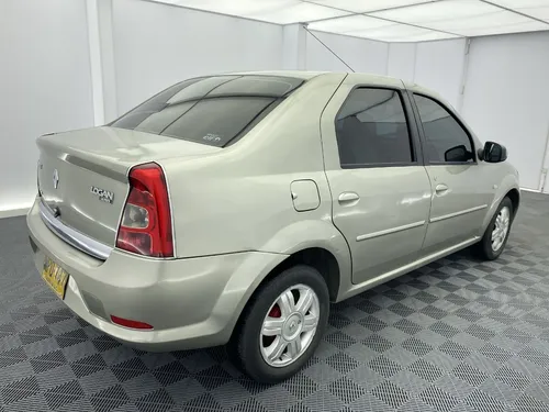 Renault Logan Dynamique 1.6