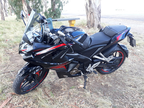 Moto Bajaj Rouser Rs 200 2016 Con 17300km. 2do Dueño.