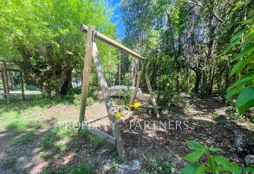 Casa En Parcela Con Tres Cabañas