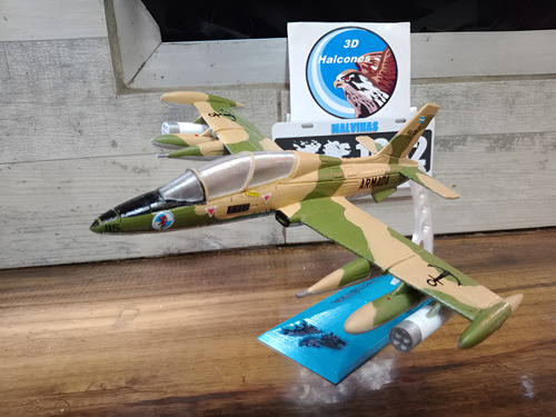 Maqueta De Avión Argentino Aermacchi Mb339 Esc 1/48 Malvinas