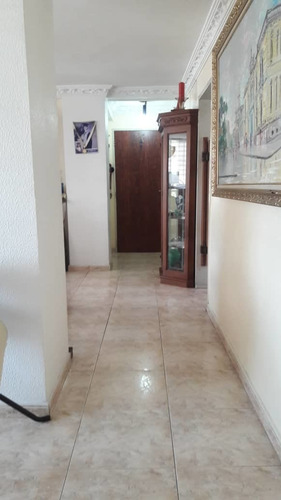 Imagen 1 de 11 de Apartamento En Alquiler Las Delicias 0412-8887550