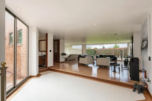 Casa En Venta En Guaymaral. Cod V15839