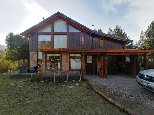 Venta / Permuta De Dos Cabañas Y Casa Principal - Villa Meliquina