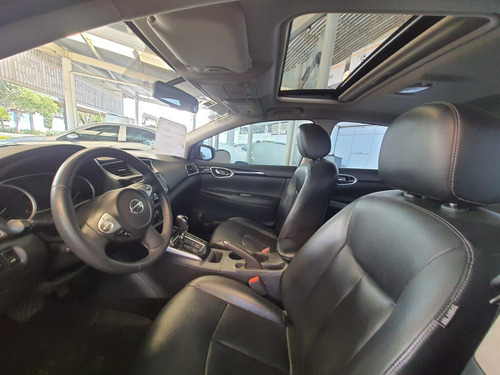 Imagen 6 de 15 de Nissan Sentra 2017 1.8 Exclusive Navi At