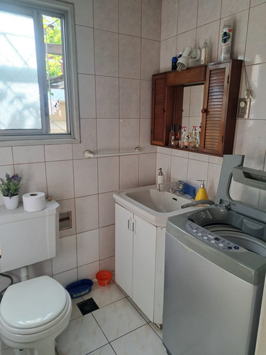 Venta Cómoda Casa, Buena Ubicación, Comuna De Ñuñoa.