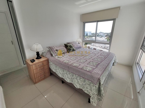 Apartamento En Alquiler Temporario Aidy Grill 2 Dormitorios- Ref: 4262