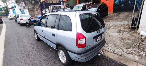 Imagem 4 de 12 de Chevrolet Zafira 2011 2.0 Expression Flex Power Aut. 5p