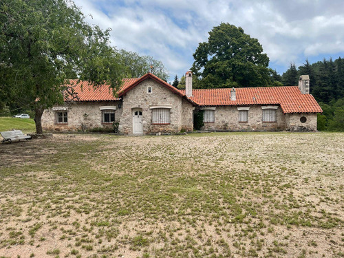 Casa En  La Cumbre, En Inmediaciones A Estancia El Rosario