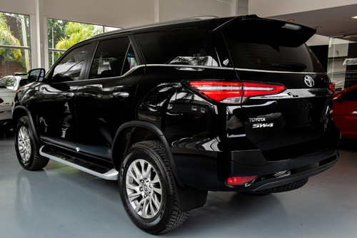 Toyota Sw4 Srx 4x4 Aut 7asientos - Car Cash