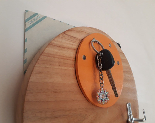 Imagen 2 de 7 de Organizador Porta Llaves Llavero 4 Imanes Perchero Madera
