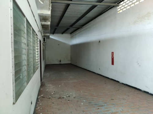 Imagen 6 de 13 de Hotel En Funcionamiento Para Remodelar, Centro De Barquisimeto, Wm