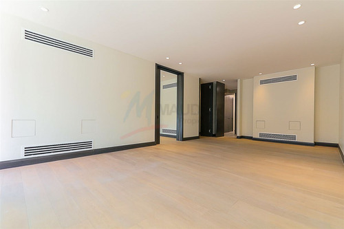 Departamento En Venta De 4 Dorm. En Las Condes