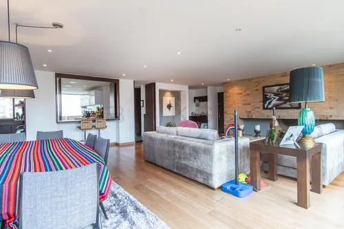 Apartamento En Venta En Los Rosales. Cod V4172